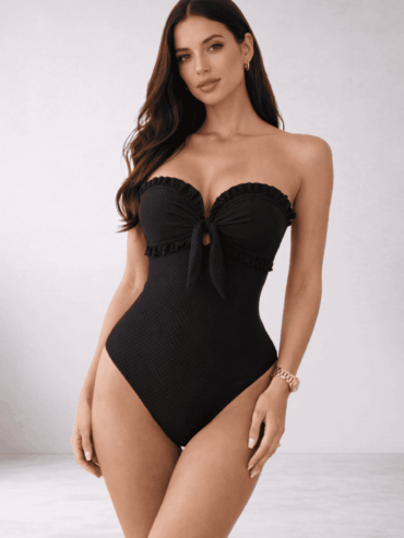 Traje de baño entero con lazo