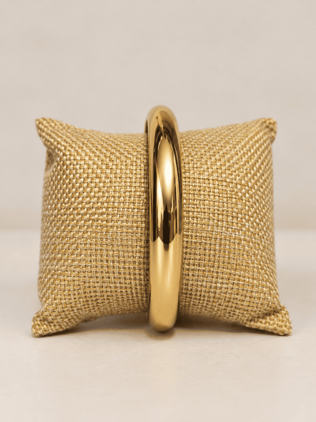 Brazalete Clásico Dorado