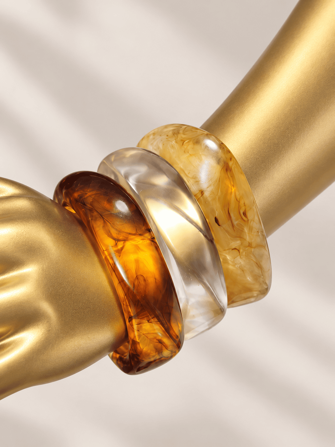 Set de Brazaletes Resina Efecto Ámbar & Cristal - Imagen 2