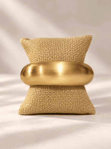 Brazalete Dorado Tubular Satin