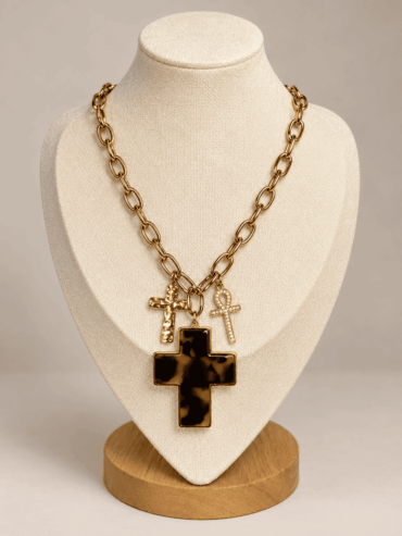 Collar Dorado Cruz Carey
