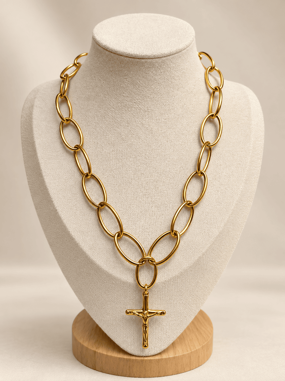 Collar Dorado Eslabones Ovalados & Crucifijo
