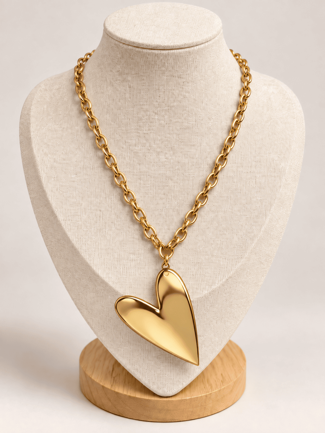 Collar Dorado Eslabones & Corazón